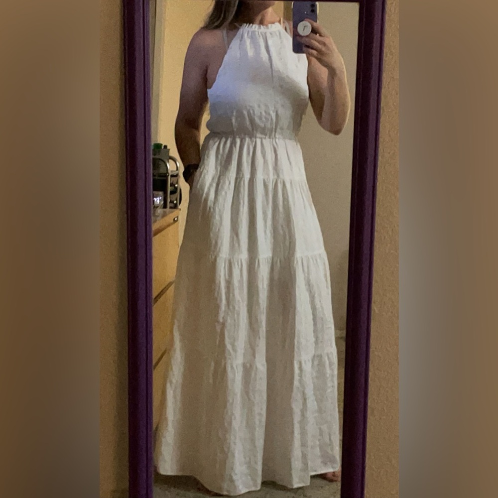 New York & Company White Sleeveless Dress